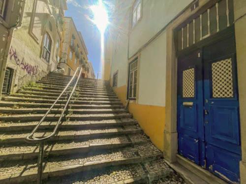 Historical Bica - 3 Bedroom Apartment Lisbon Luaran gambar