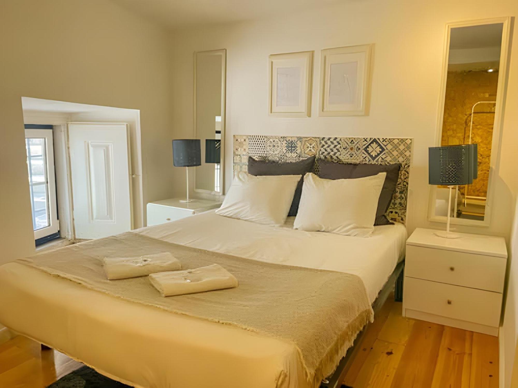Historical Bica - 3 Bedroom Apartment Lisbon Luaran gambar